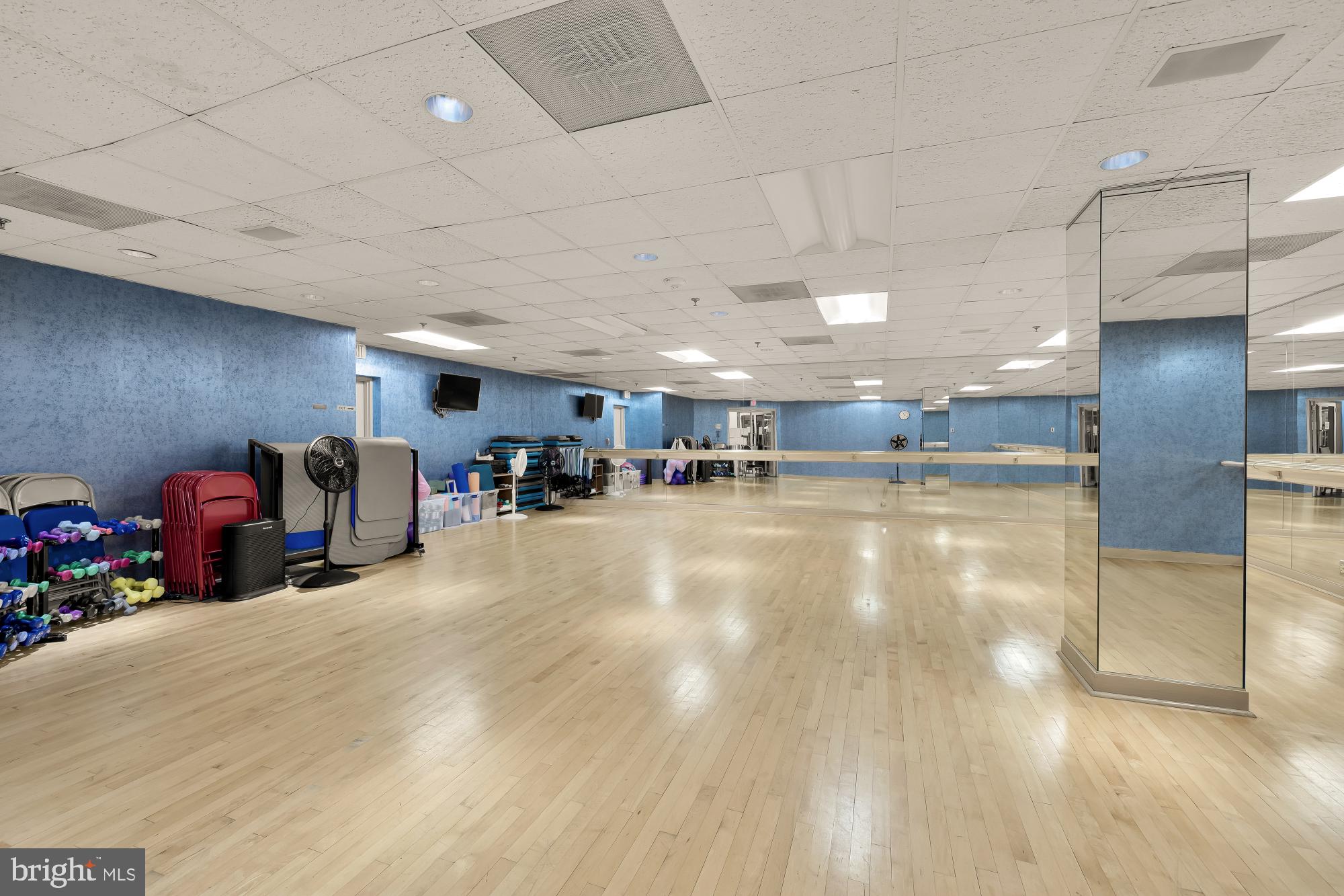 SOMERSET HOUSE CONDOS - Residential