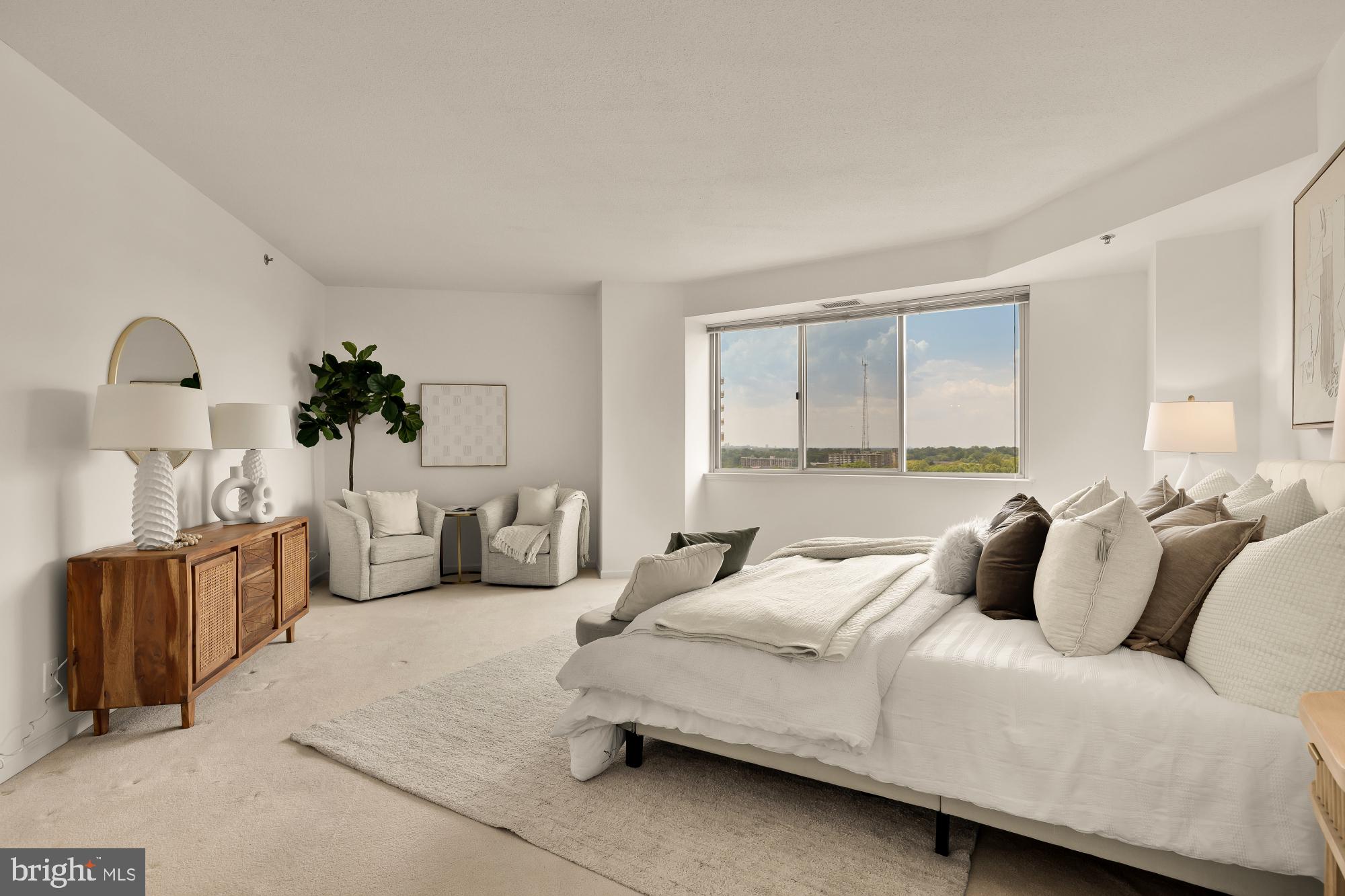 SOMERSET HOUSE CONDOS - Residential