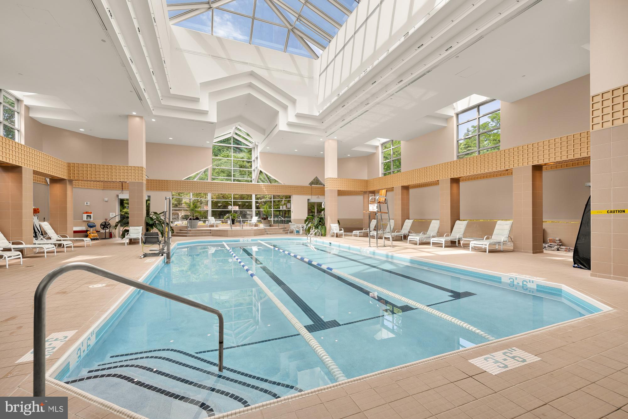 SOMERSET HOUSE CONDOS - Residential