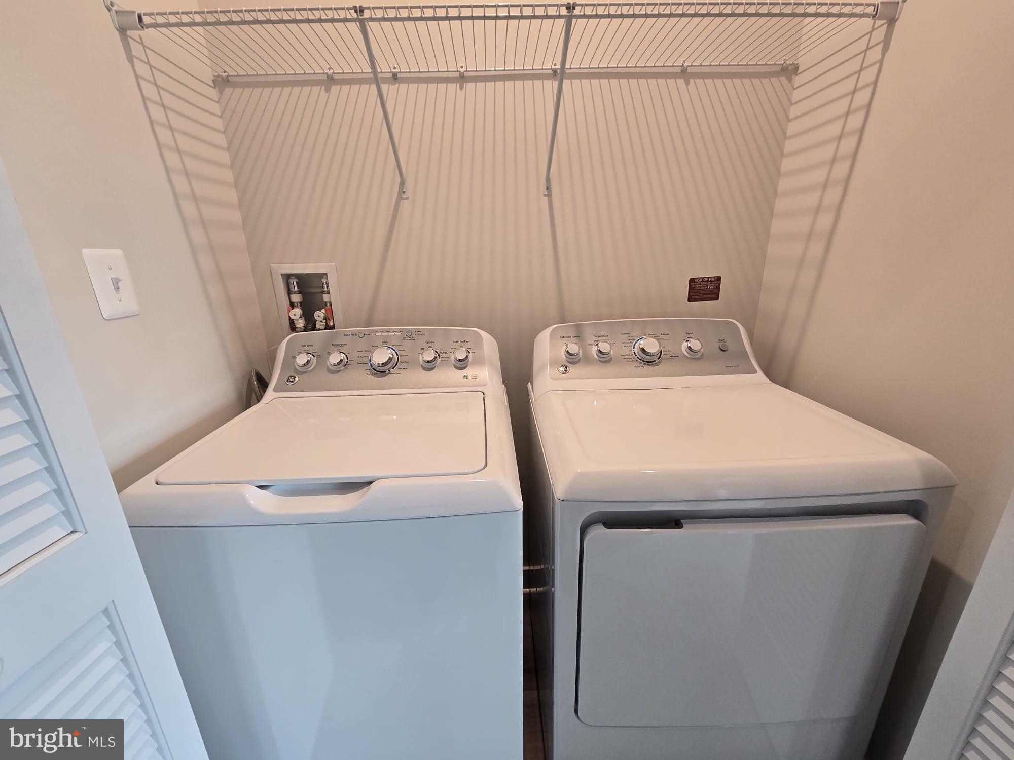 TIMOTHY BRANCH TOWNS - Residential Lease