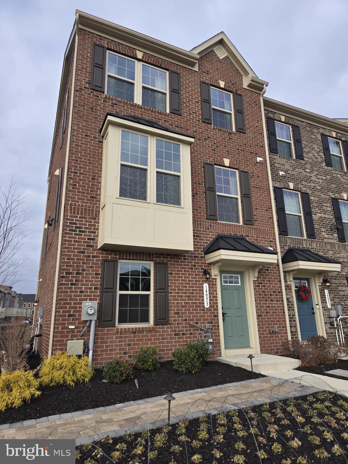 TIMOTHY BRANCH TOWNS - Residential Lease