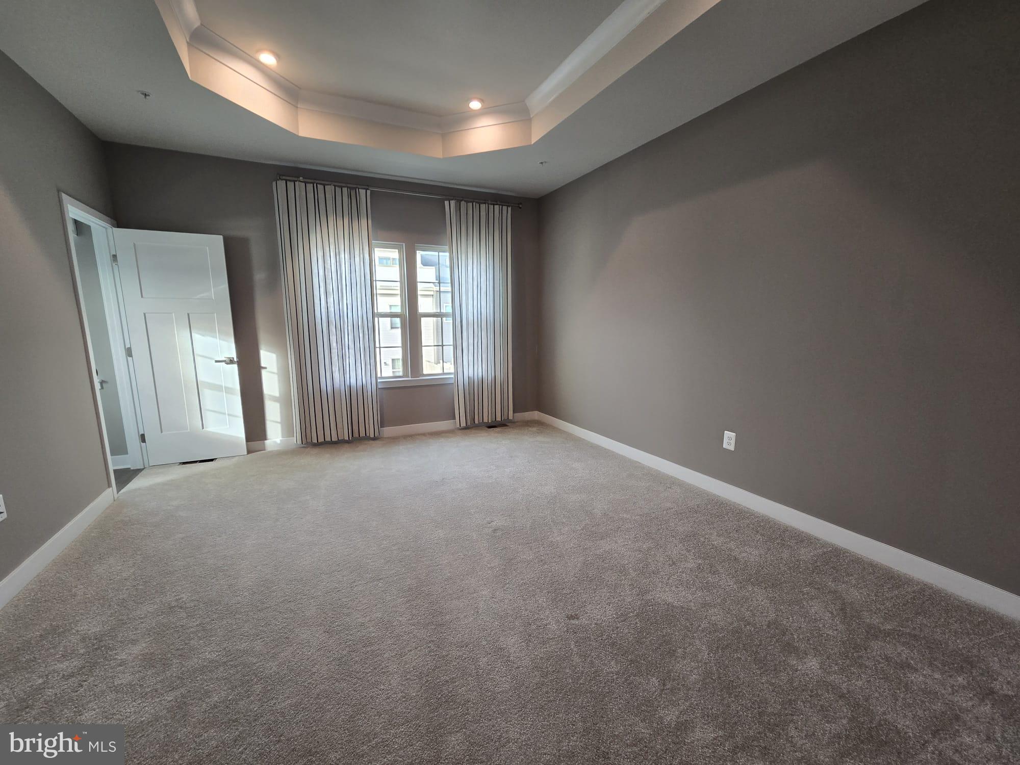 TIMOTHY BRANCH TOWNS - Residential Lease