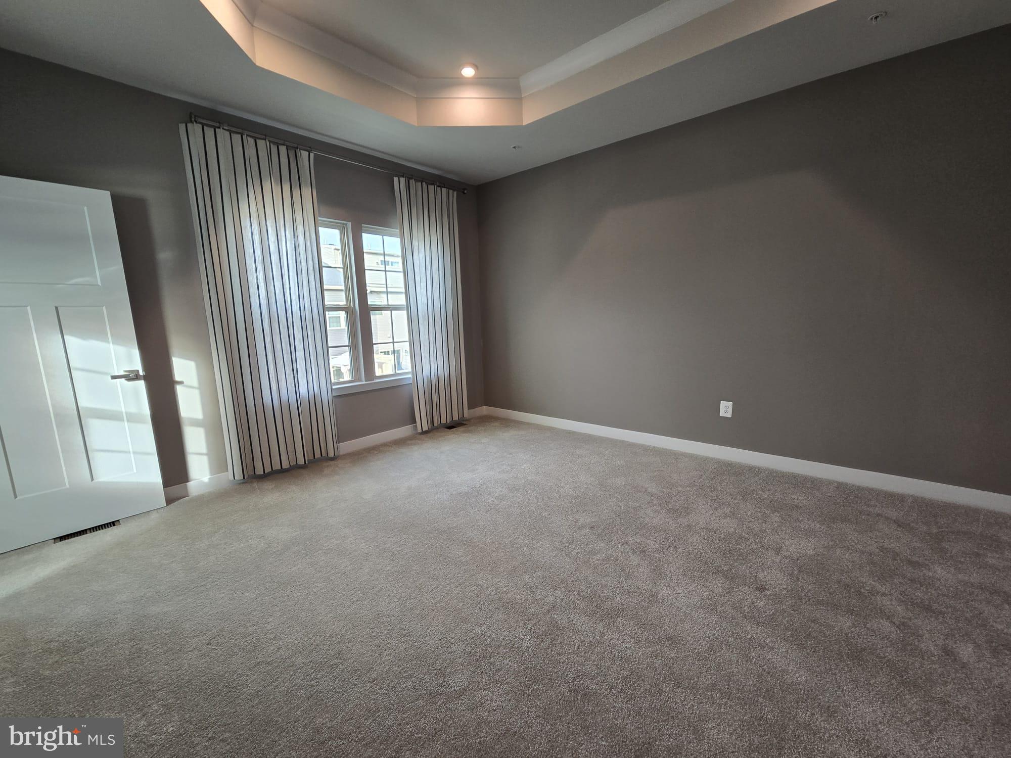 TIMOTHY BRANCH TOWNS - Residential Lease