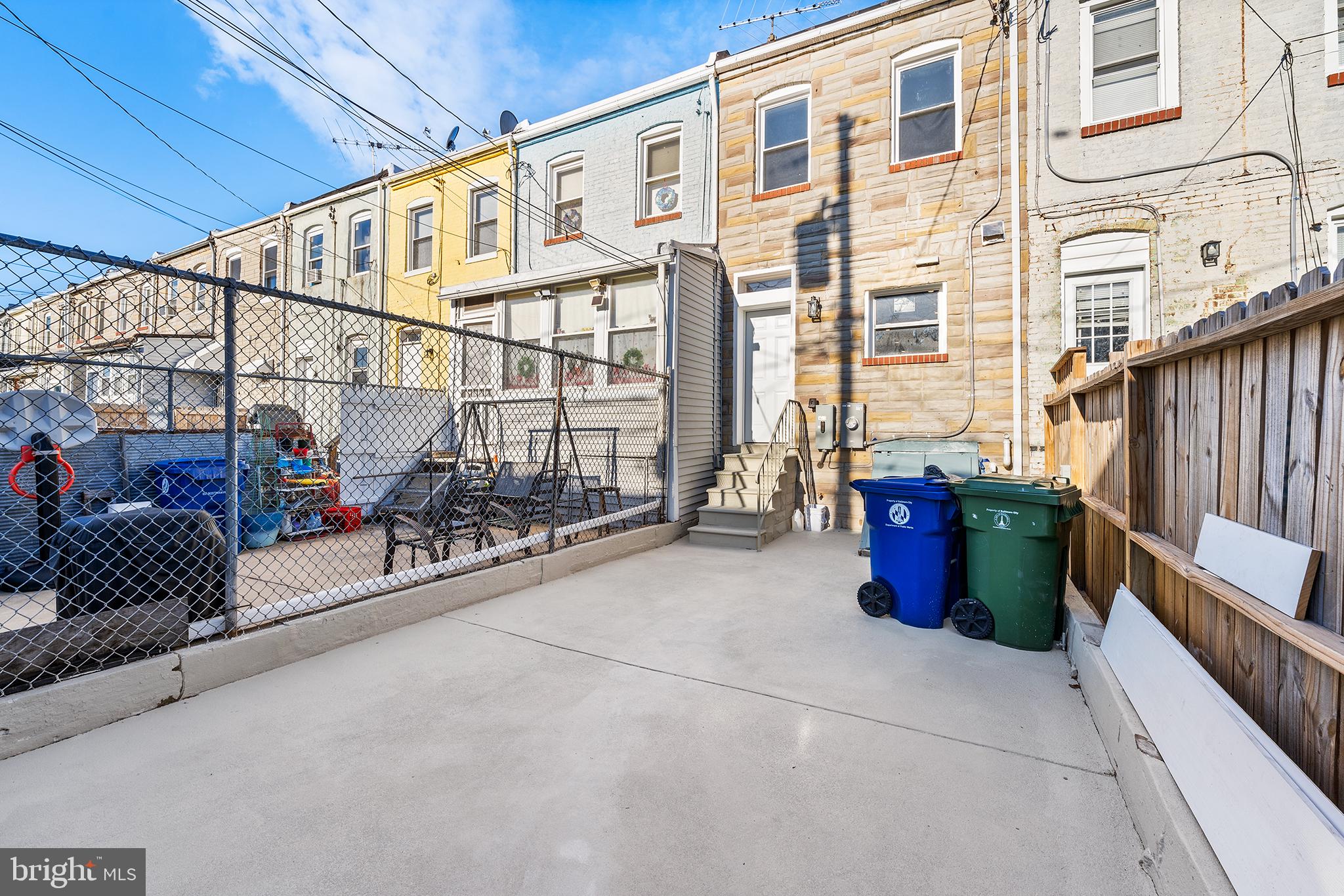 WASHINGTON VILLAGE - Residential