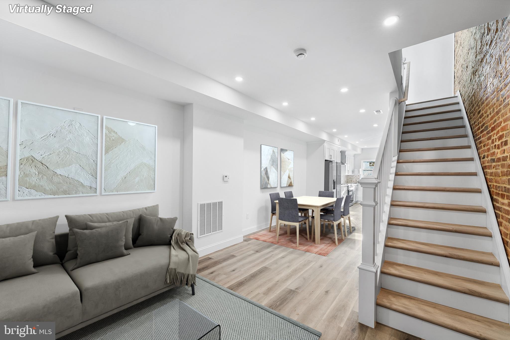 WASHINGTON VILLAGE - Residential