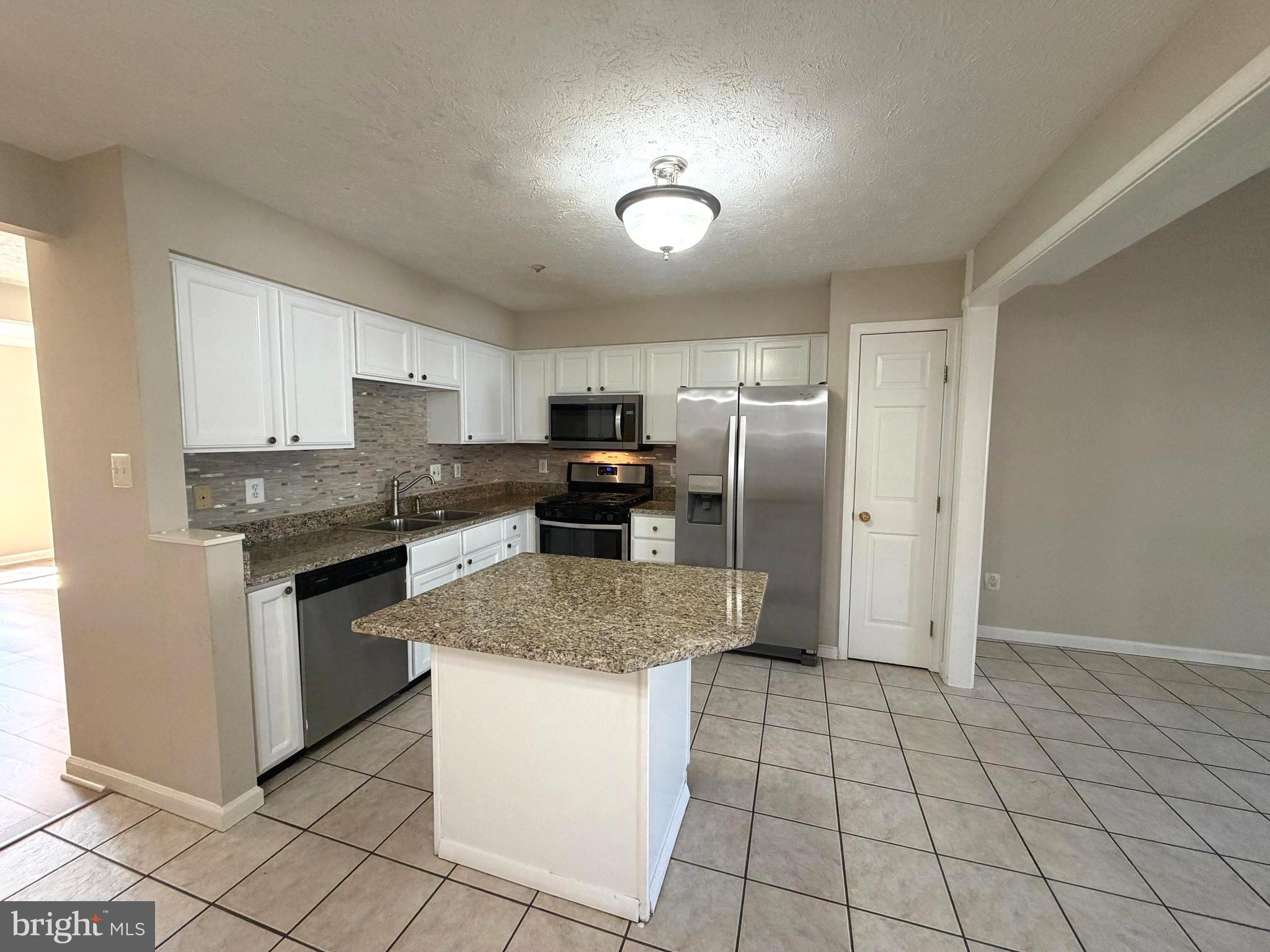 DEARBOUGHT - Residential