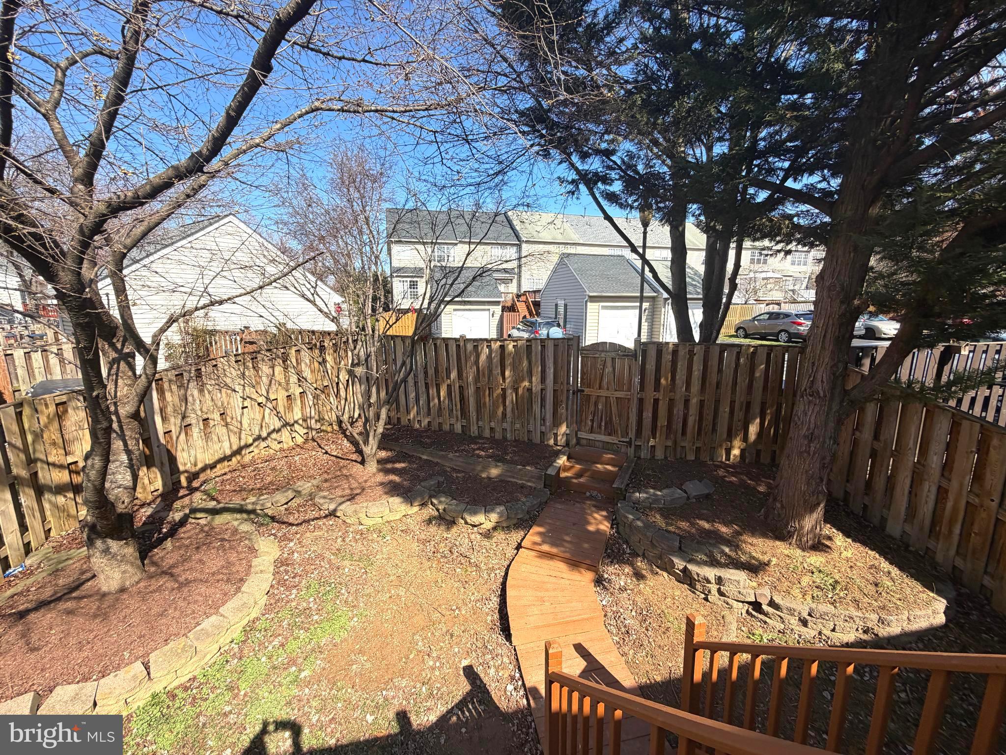 DEARBOUGHT - Residential