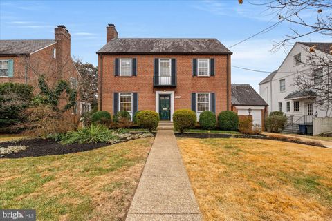 3268 CHESTNUT STREET NW WASHINGTON DC 20015