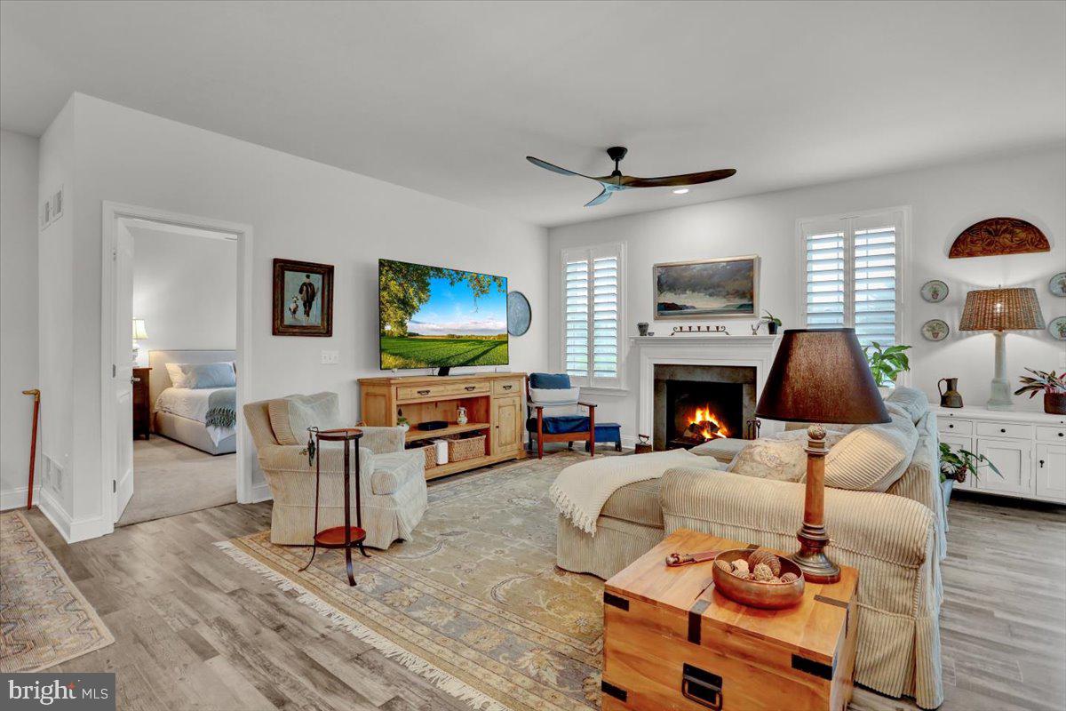 CROSSGATES/SAWGRASS - Residential