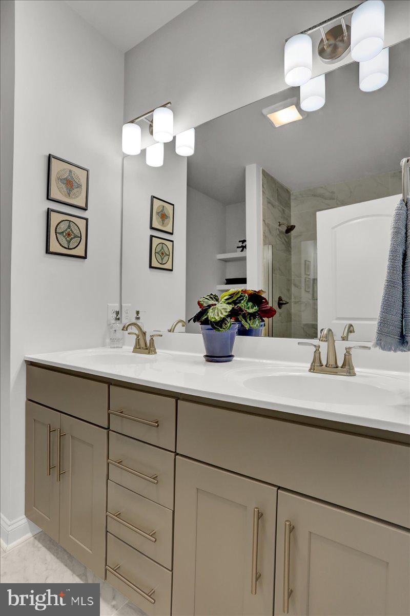 CROSSGATES/SAWGRASS - Residential