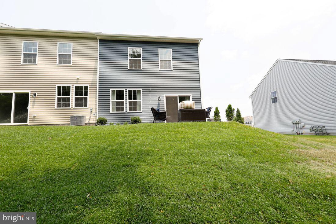 LOCUST RUN - Residential