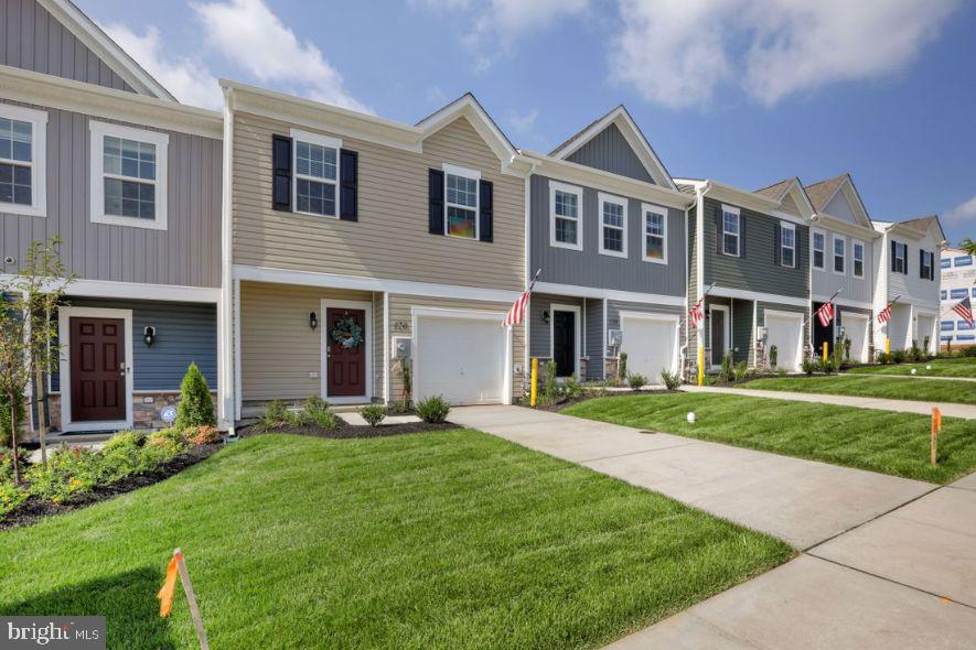 LOCUST RUN - Residential