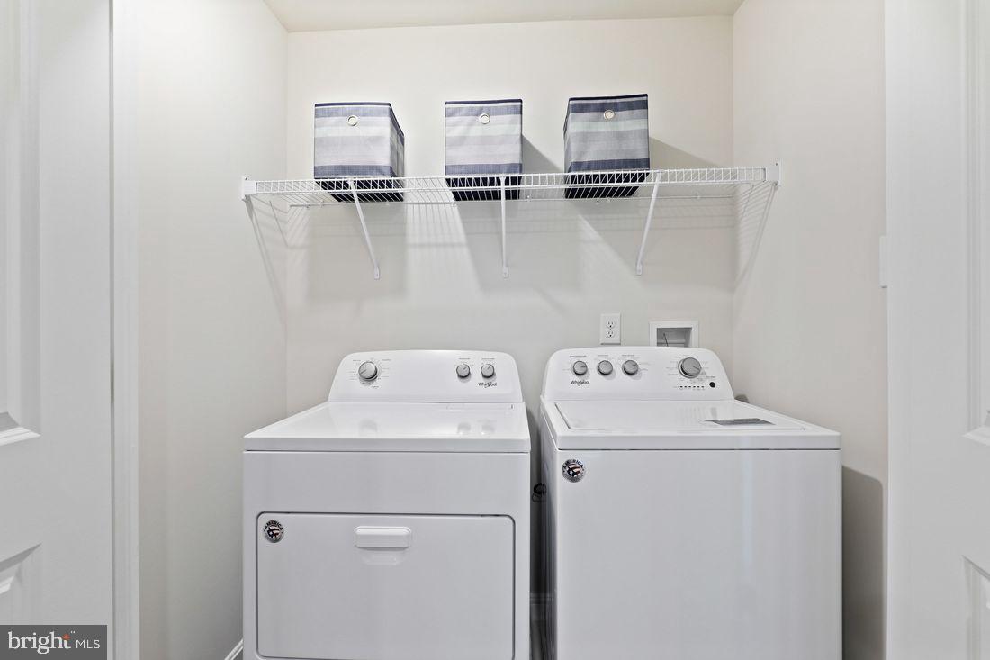 LOCUST RUN - Residential