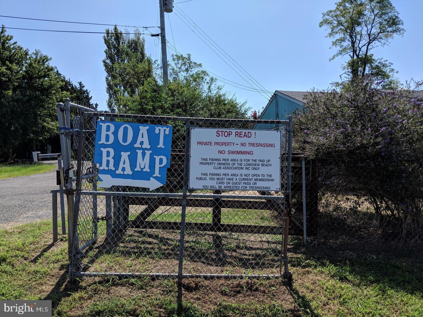 LONGVIEW BEACH - Residential