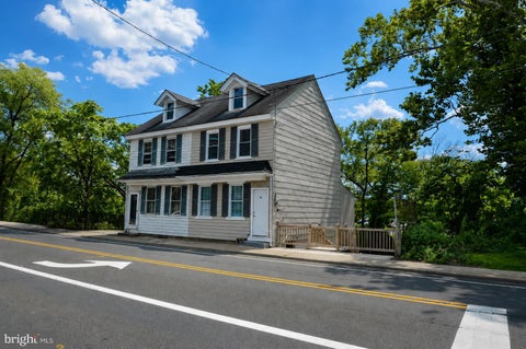 Townhouse For Sale - 72 Rancocas Road<br/> MOUNT HOLLY, NJ 08060