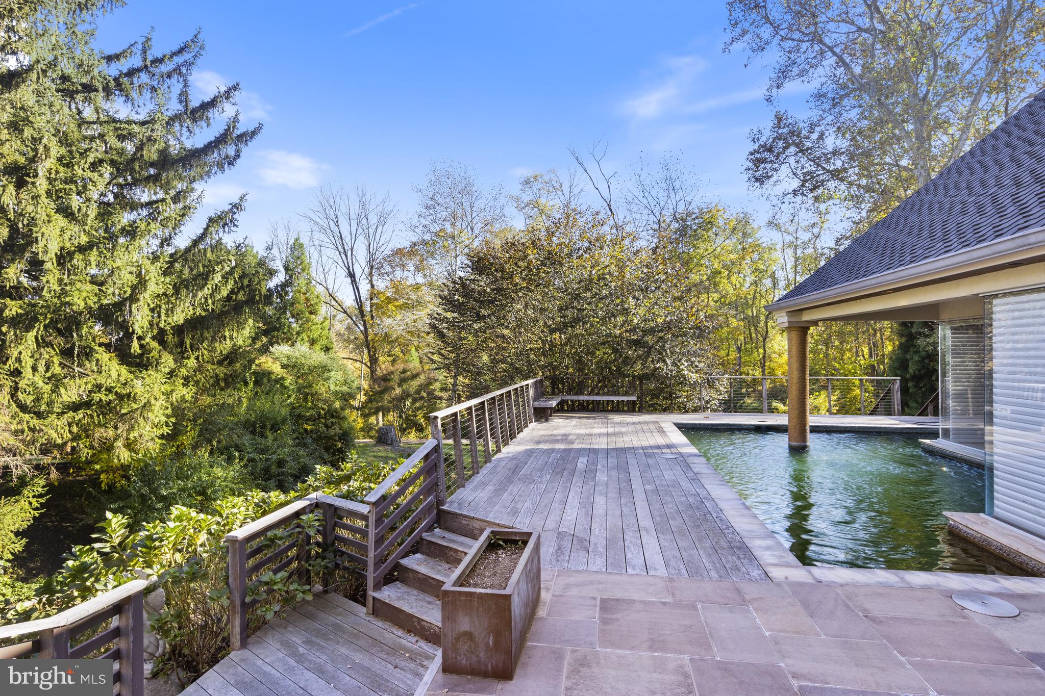 BUCKTOE HILLS - Residential