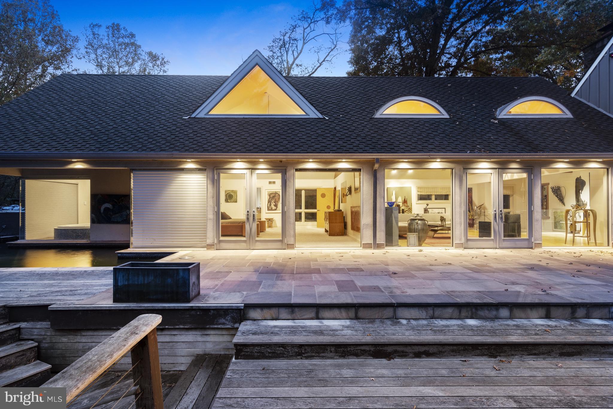 BUCKTOE HILLS - Residential