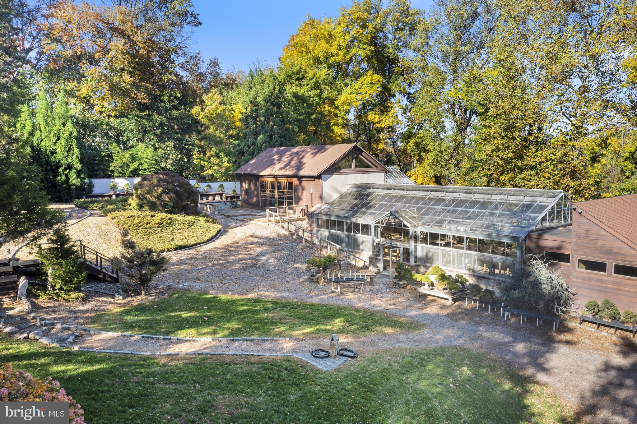 BUCKTOE HILLS - Residential