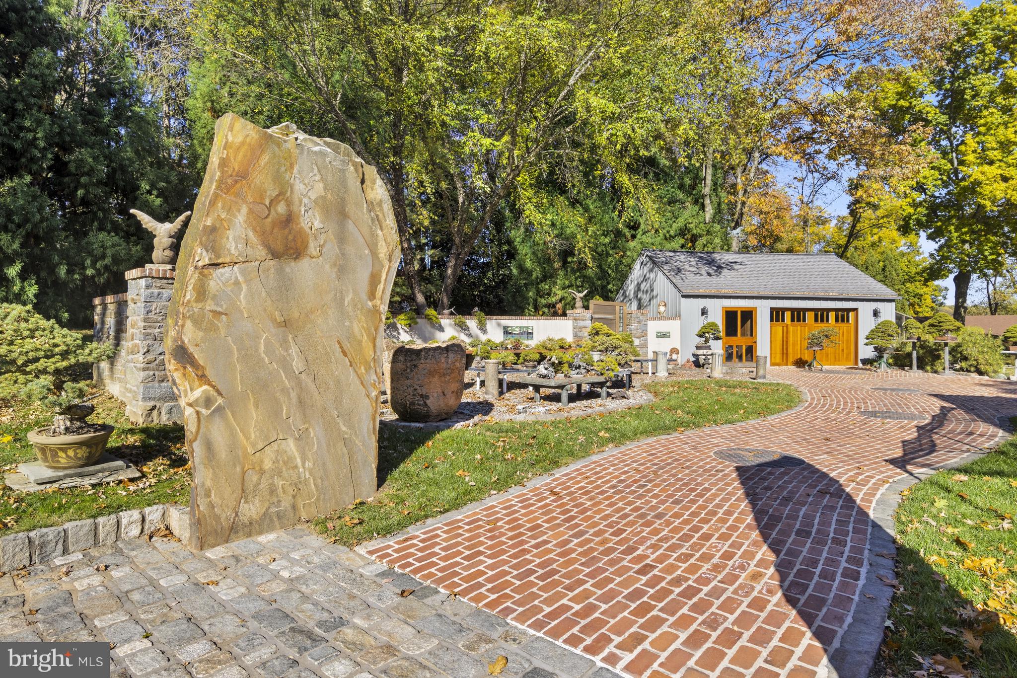 BUCKTOE HILLS - Residential