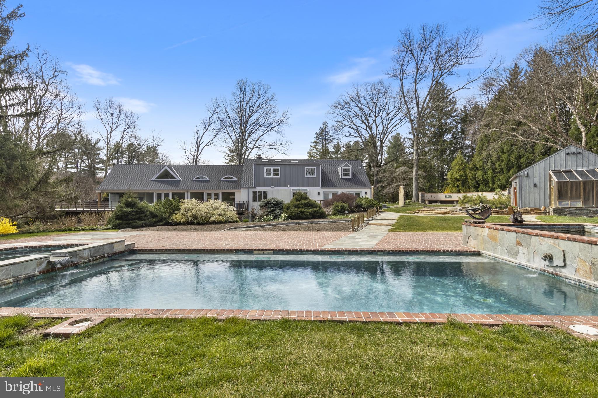 BUCKTOE HILLS - Residential