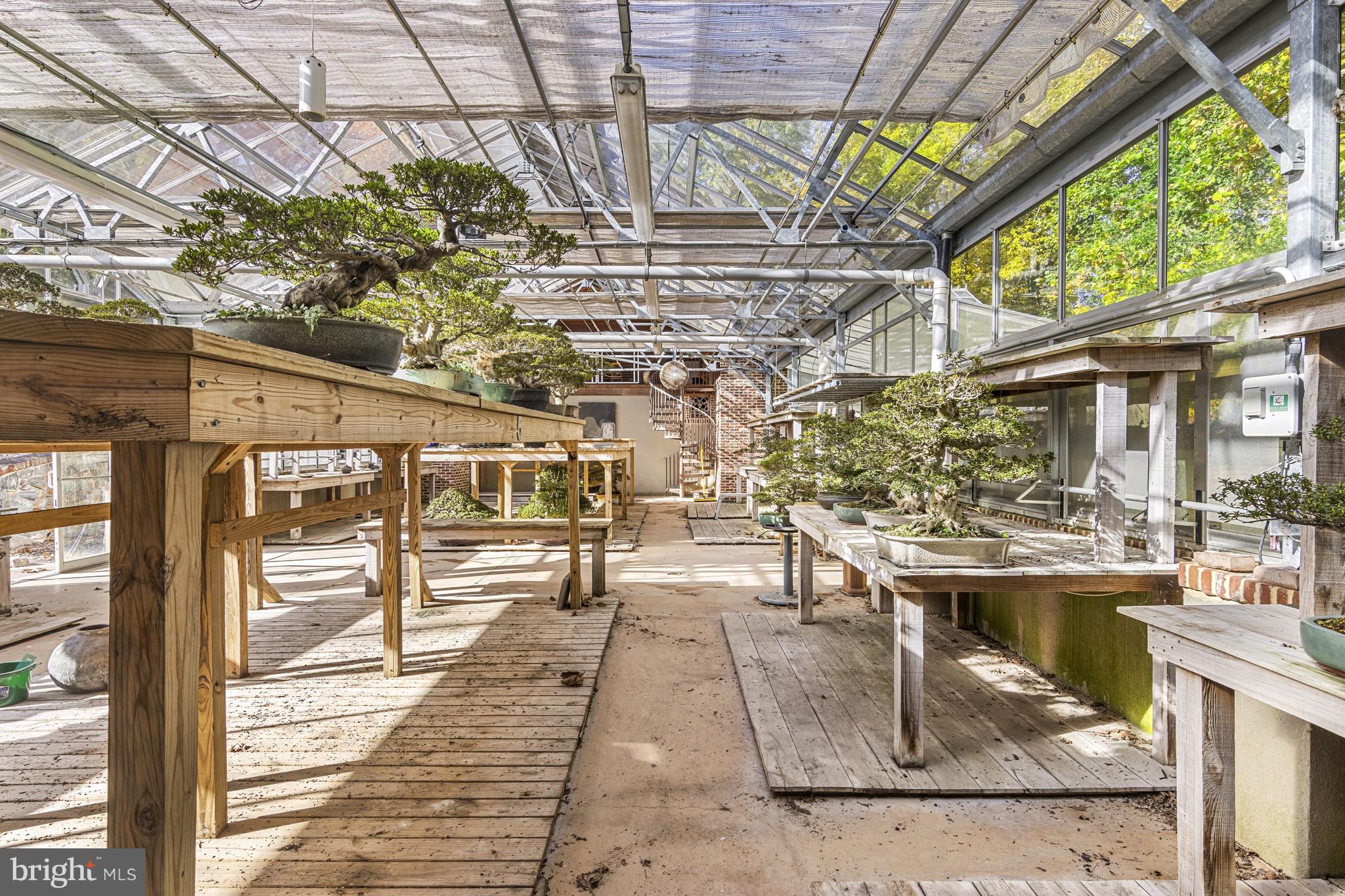 BUCKTOE HILLS - Residential