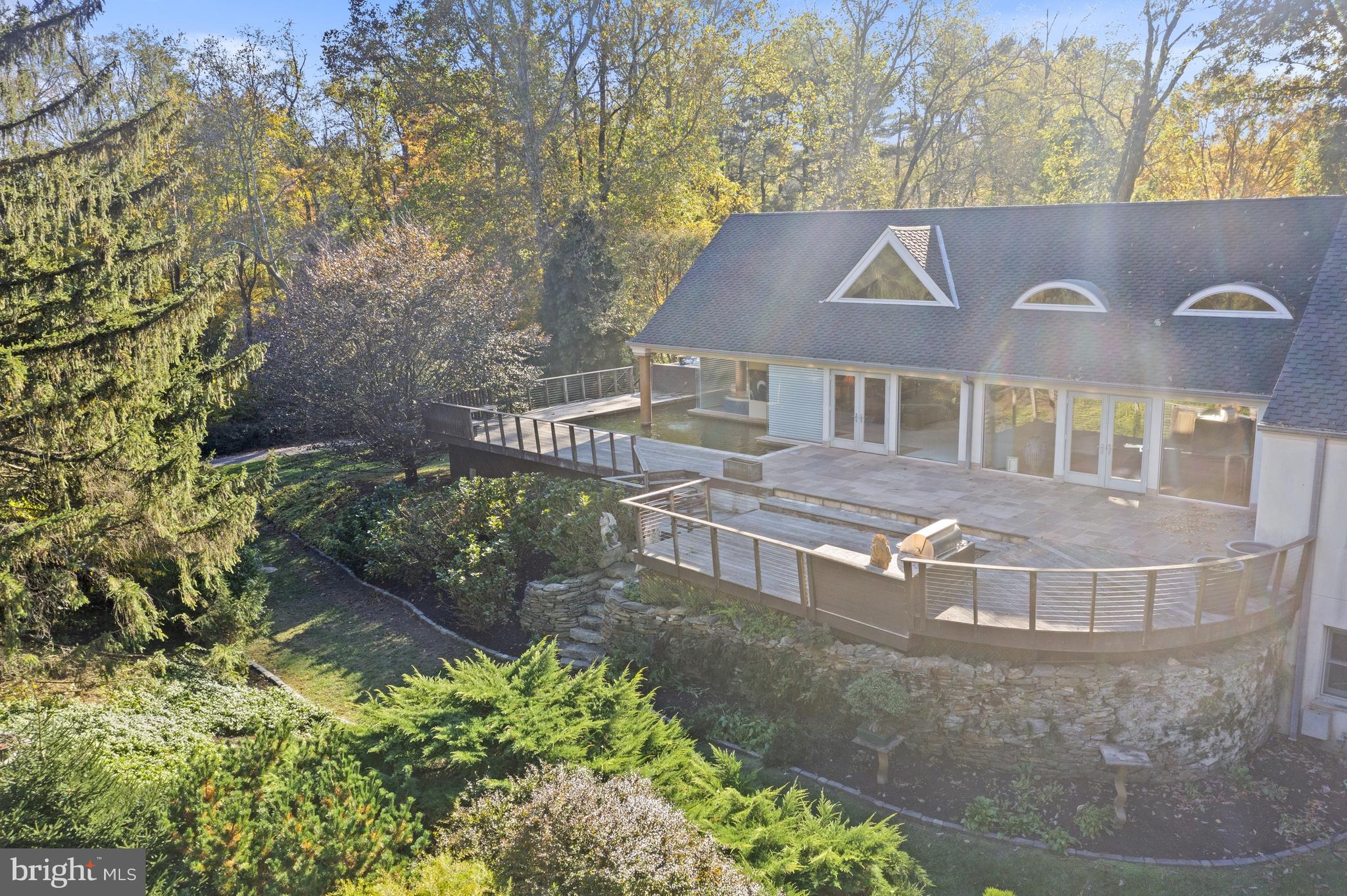 BUCKTOE HILLS - Residential