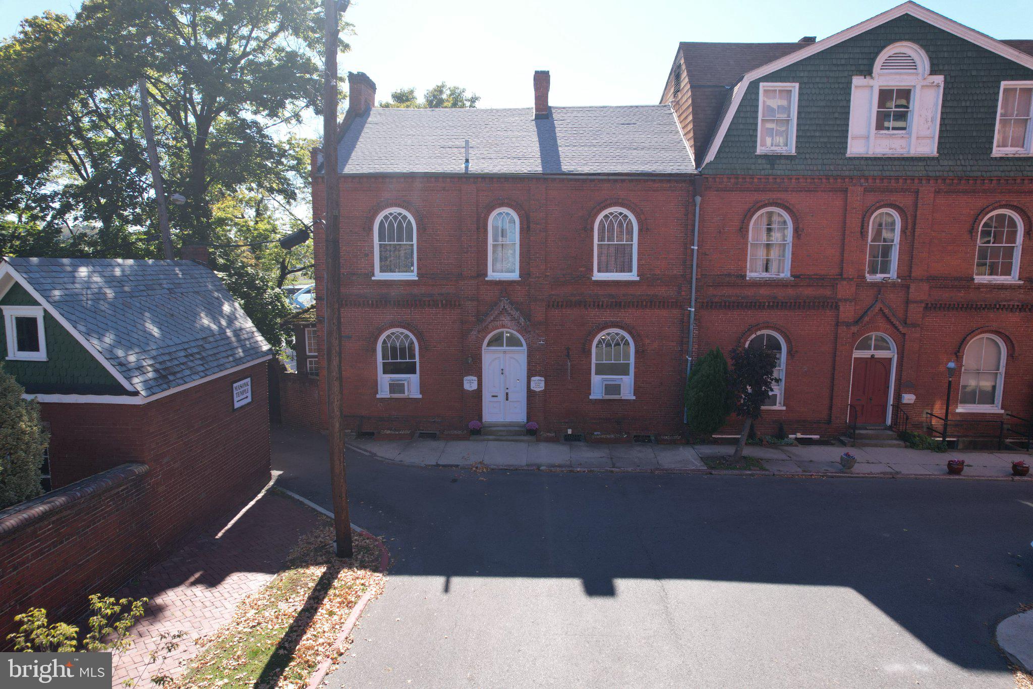 71 PROSPECT SQUARE