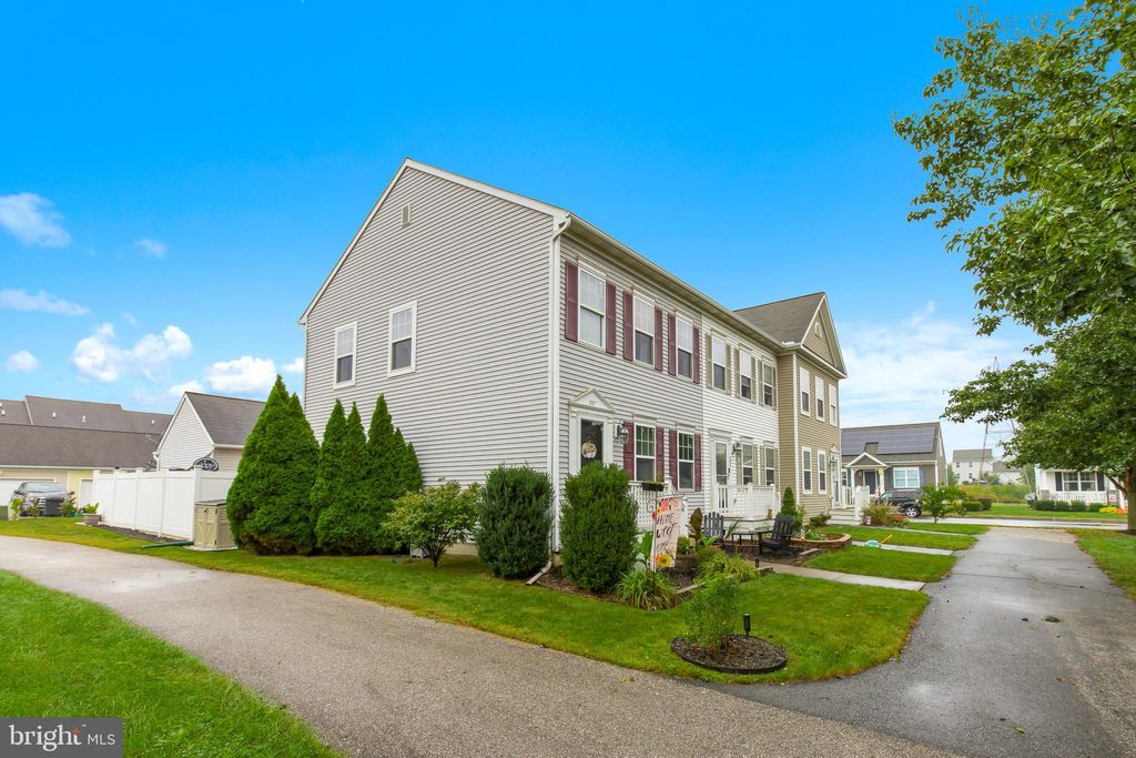 Photo of 207 Heathersage Drive, MARIETTA, PA 17547 (MLS # PALA2057488)