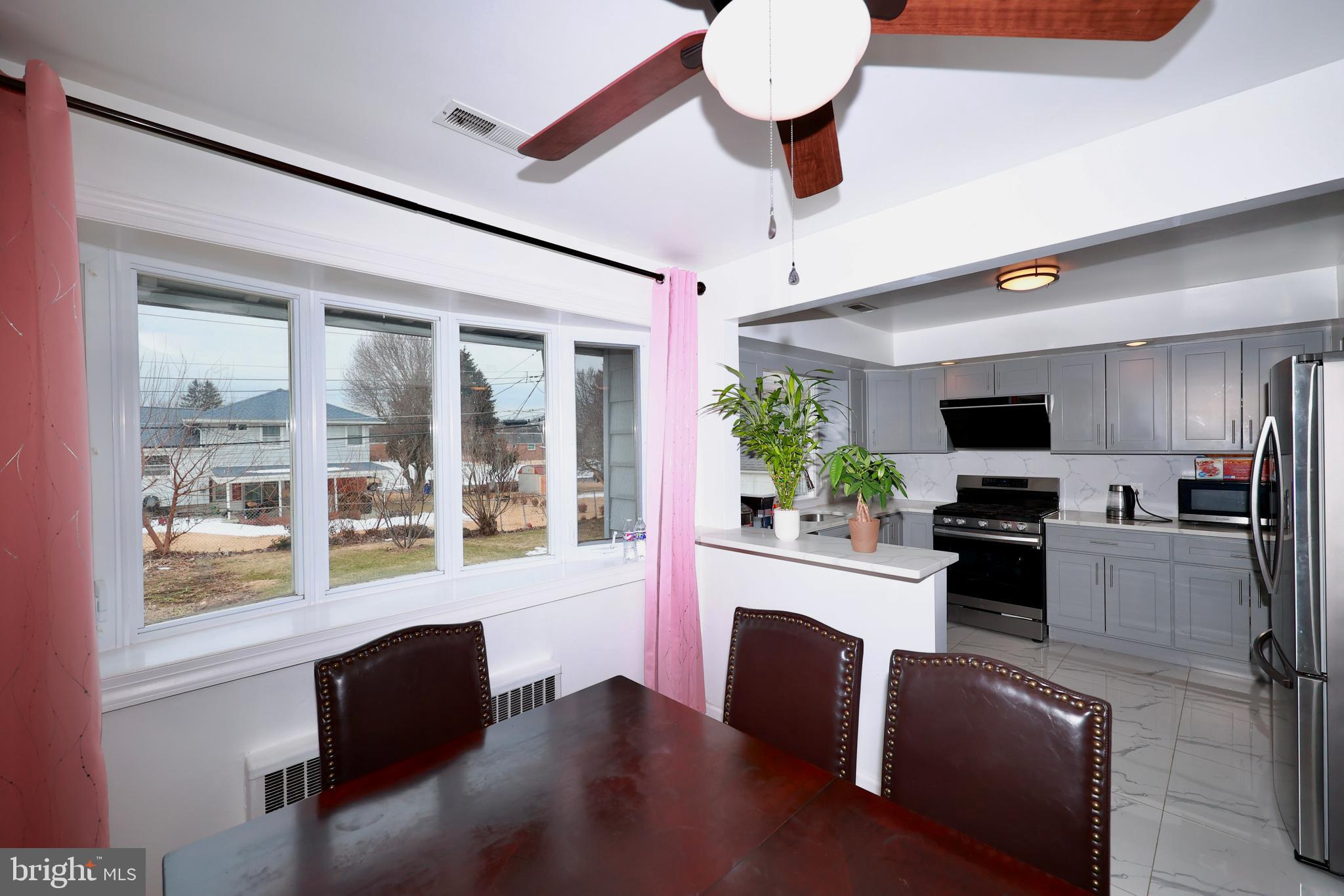 PHILADELPHIA (NORTHEAST) - Residential