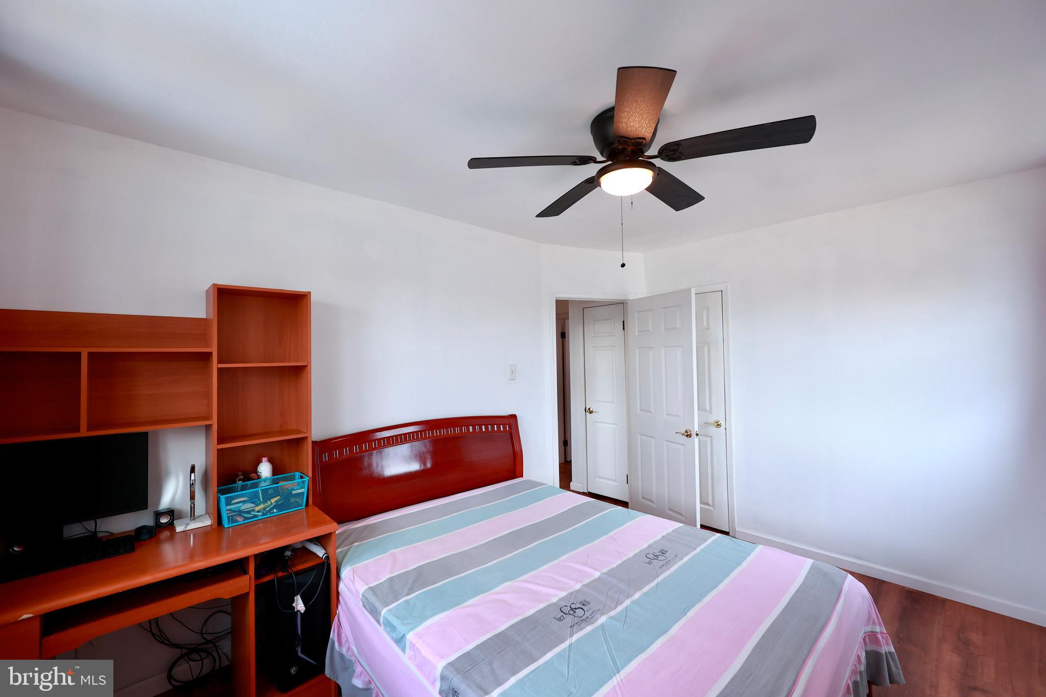 PHILADELPHIA (NORTHEAST) - Residential