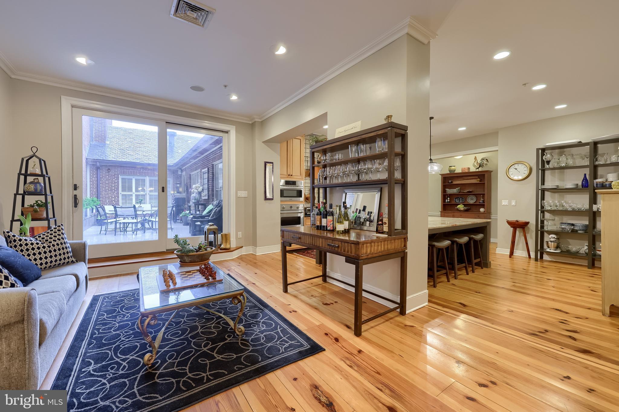 CENTRAL BUSINESS DISTRICT - Residential