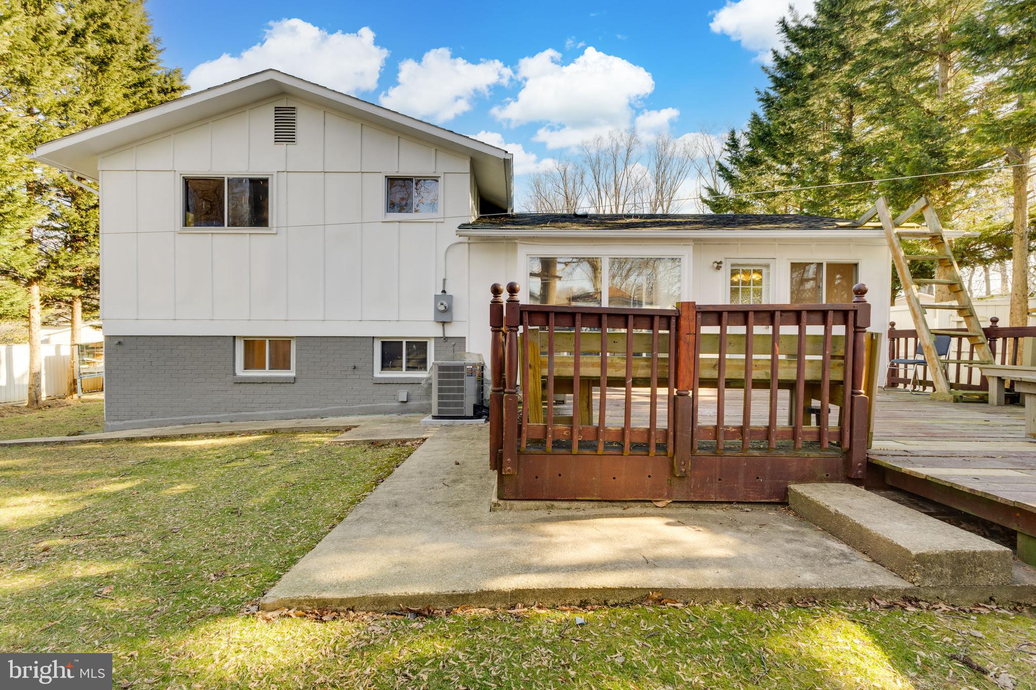 ANNANDALE TERRACE - Residential