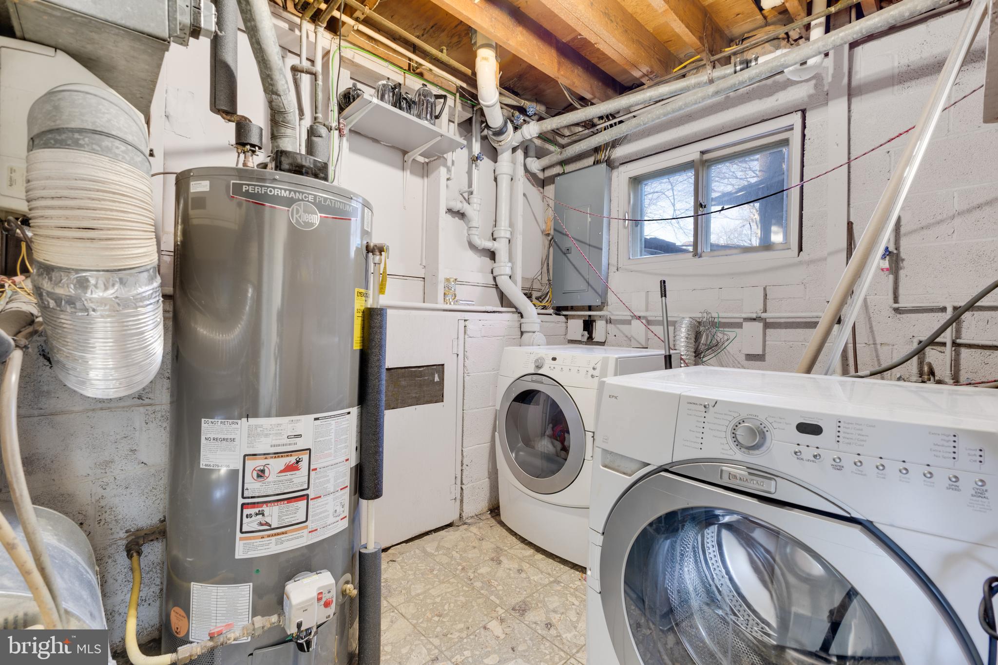 ANNANDALE TERRACE - Residential