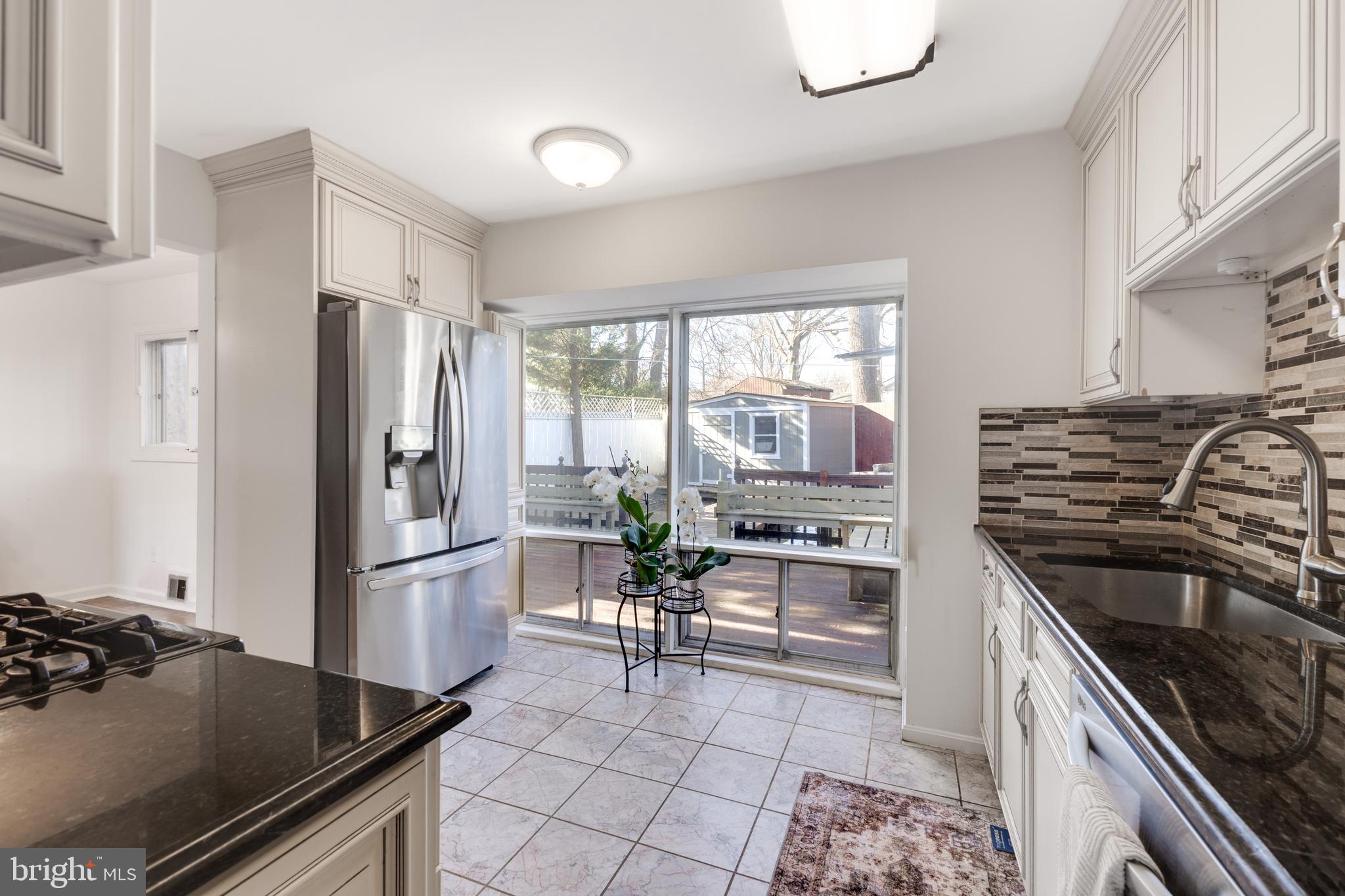 ANNANDALE TERRACE - Residential