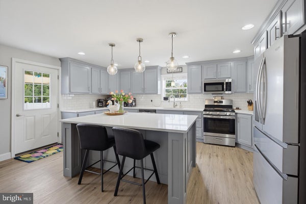 1465 JERUSALEM RD, MECHANICSBURG, PA 17050 - Image 20e7f6a5a3c816e9950f37a87fb1242e/3912087442