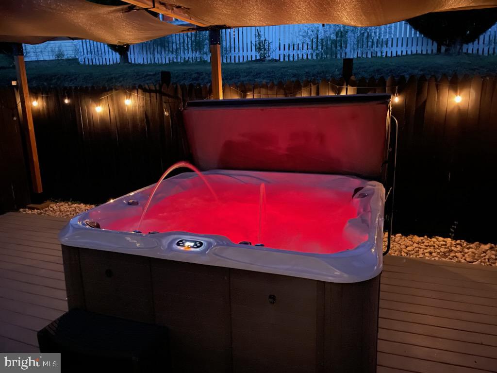 RED HILL - Residential