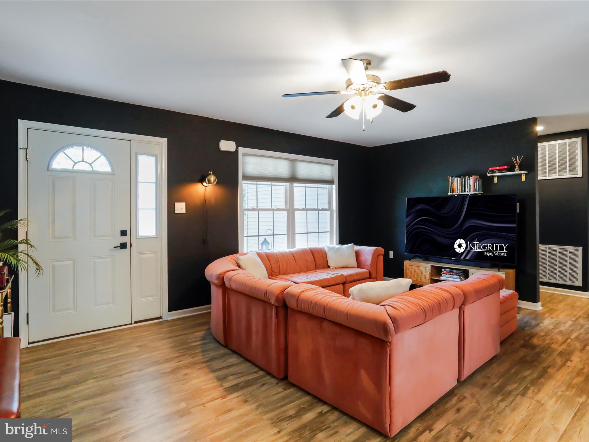 RED HILL - Residential