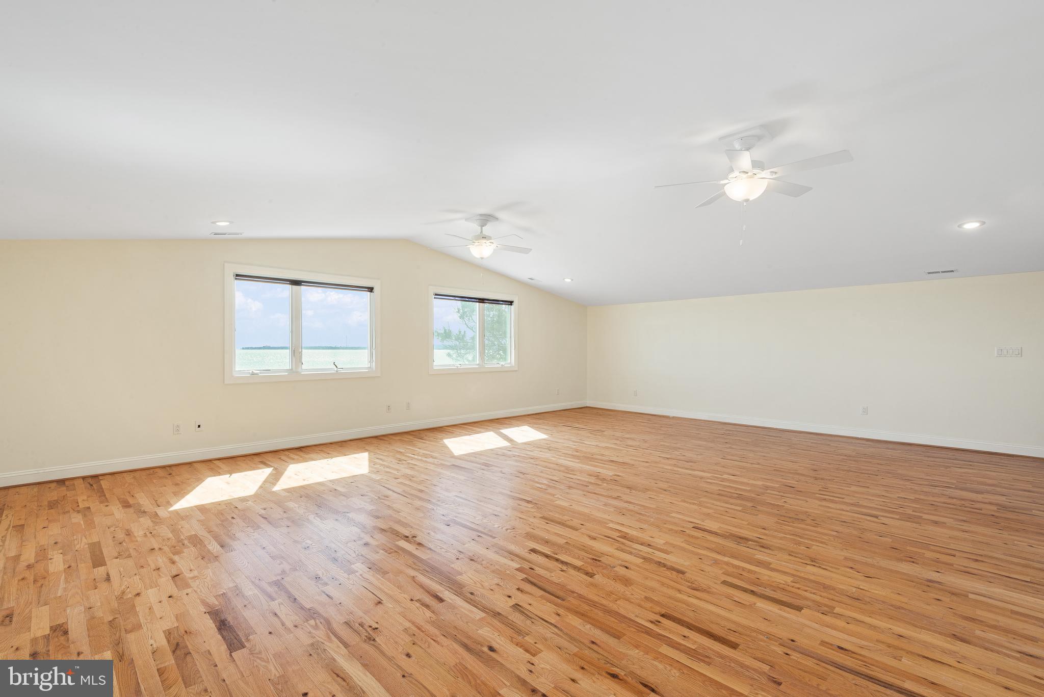 OWINGS BEACH - Residential Lease