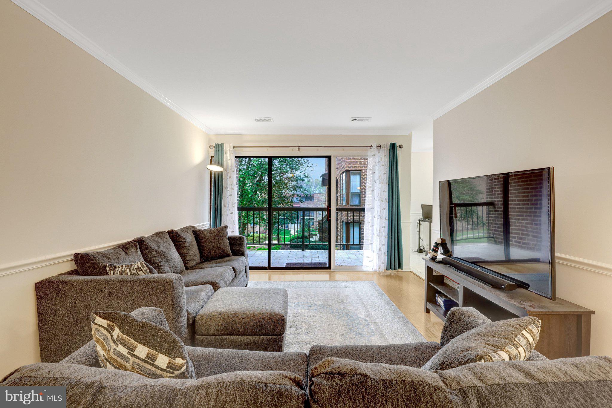 CHESTNUT GROVE - Residential