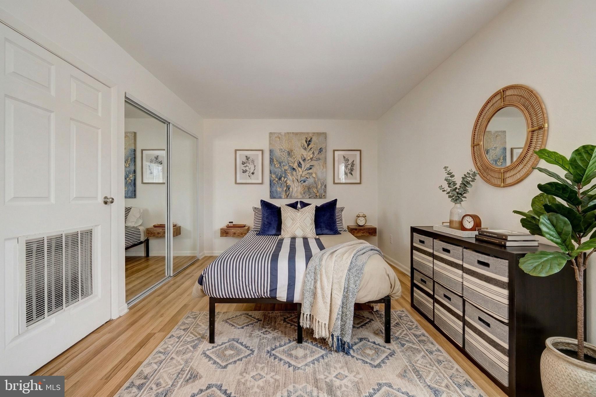 CHESTNUT GROVE - Residential