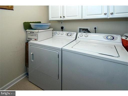 HUNTINGDON PLACE - Residential Lease