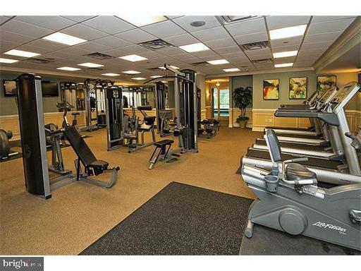 HUNTINGDON PLACE - Residential Lease