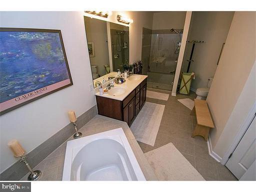 HUNTINGDON PLACE - Residential Lease