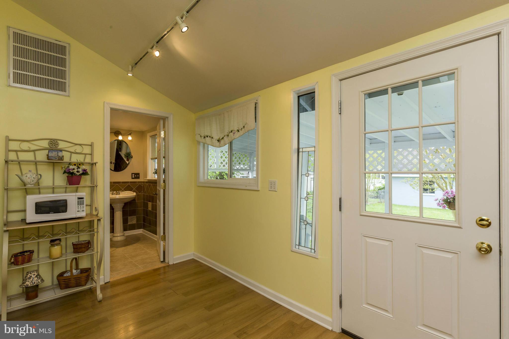 TOWN OF COLONIAL BEACH - Residential