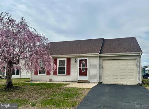 189 Dorchester Drive, Southampton, NJ MLS: NJBL2084496