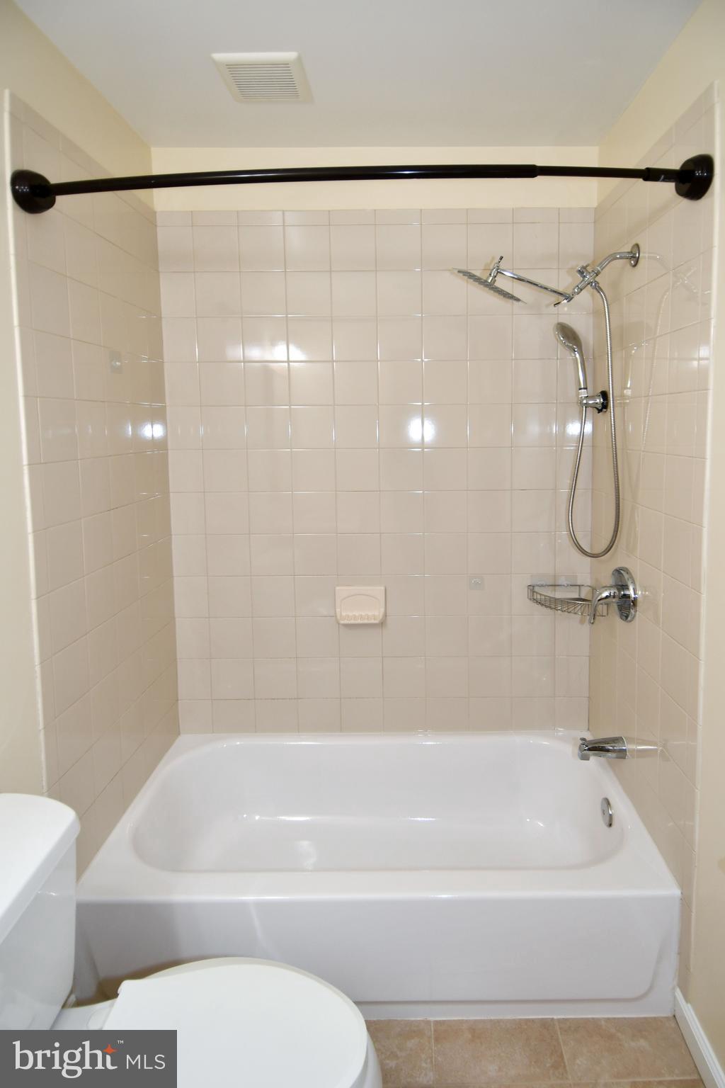 BLADENWOODS - Residential Lease