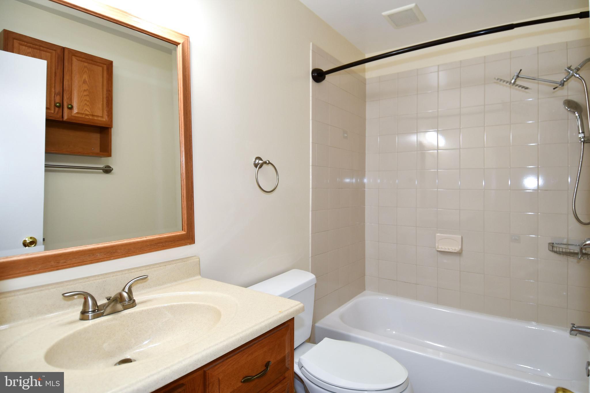 BLADENWOODS - Residential Lease