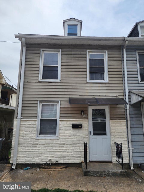 Townhouse For Sale - 140 S 2nd Street<br/> STEELTON, PA 17113