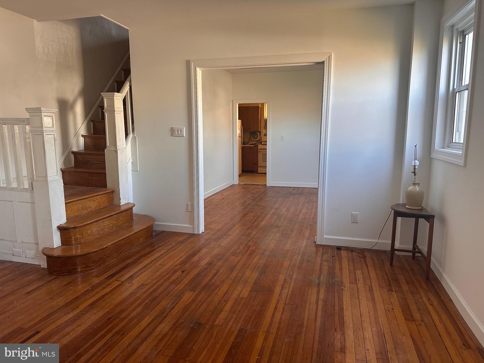 LAWNCREST - Residential