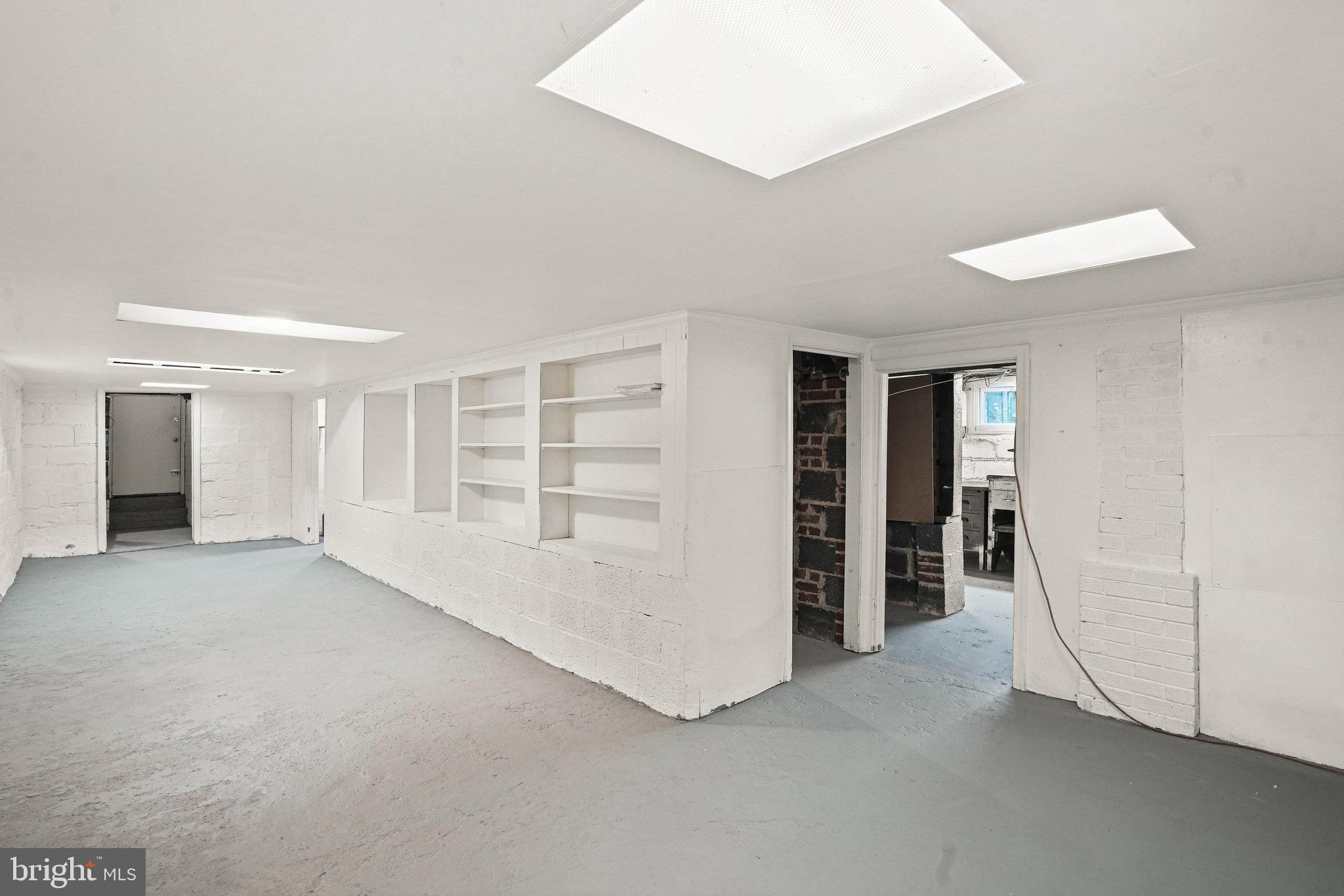 RIVERDALE PARK - Residential